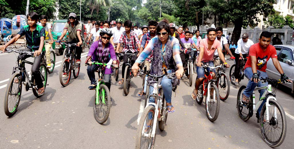 Advantages and Disadvantages of Bicycle riding in Bangladesh. Bicycle